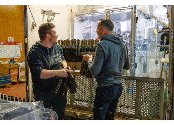 The first bottling of the 2019 vintage: Large soif blanc.